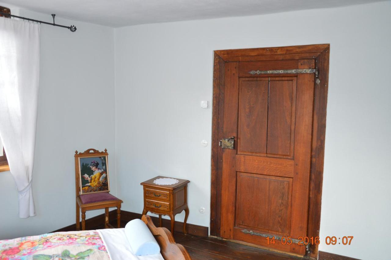 Anno 1772 Bed & Breakfast Dattenfeld Екстериор снимка